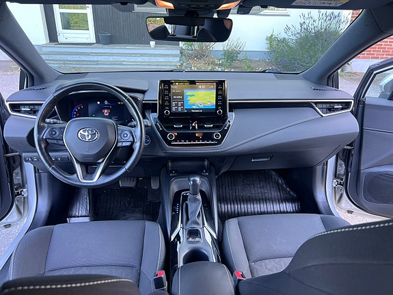 Toyota Corolla 15 of 30