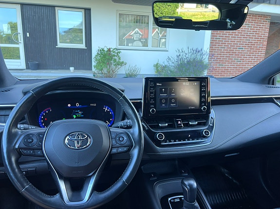 Toyota Corolla 26 of 30