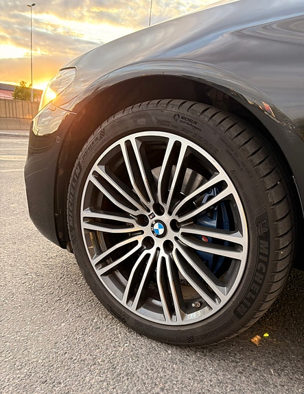 BMW 530i 5 of 30