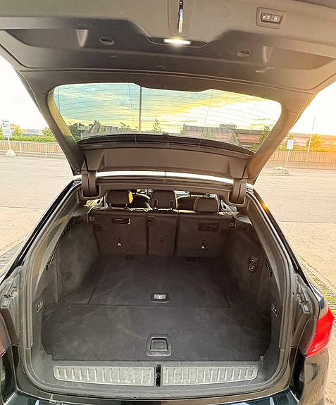 BMW 530i 11 of 30
