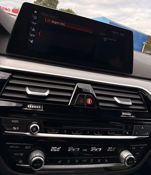 BMW 530i 28 of 30