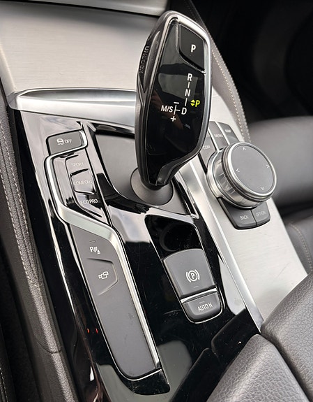 BMW 530i 22 of 30