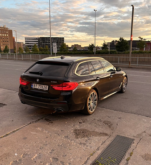 BMW 530i 13 of 30