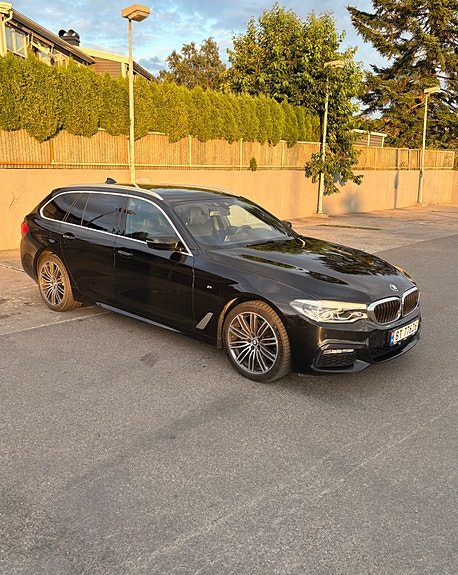 BMW 530i 15 of 30