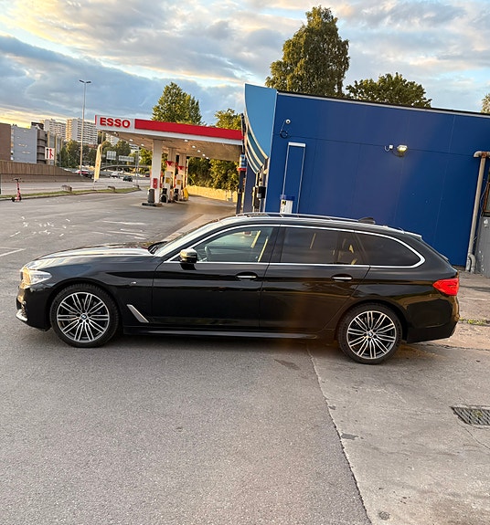 BMW 530i 7 of 30