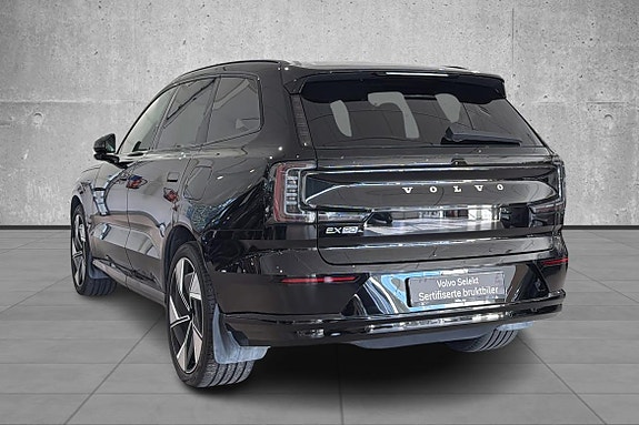 Volvo EX90 3 of 22