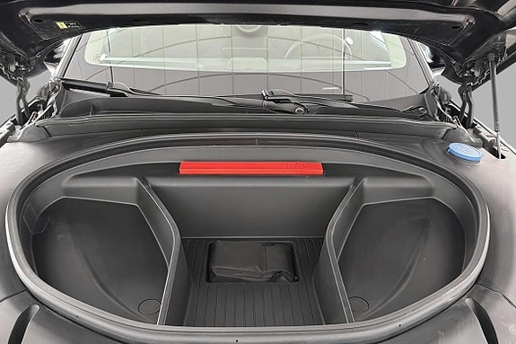 Volvo EX90 22 of 22