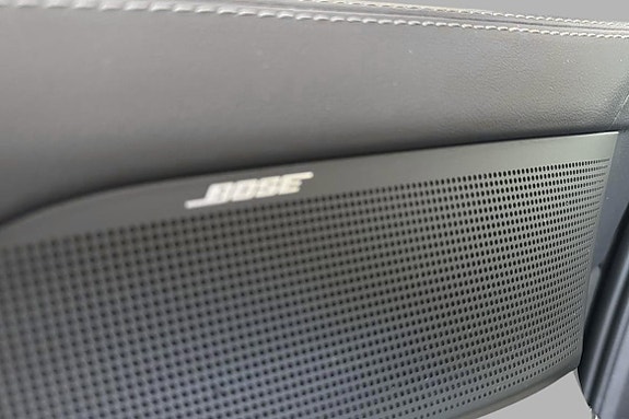 Volvo EX90 21 of 22