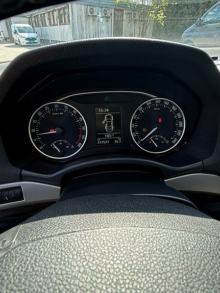 Skoda Octavia 11 of 20