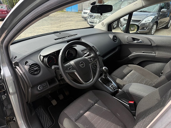Opel Meriva 19 of 30