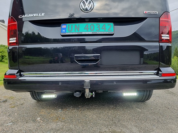 Volkswagen Caravelle 5 of 5