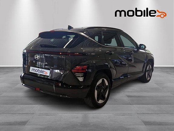 Hyundai Kona 3 of 5