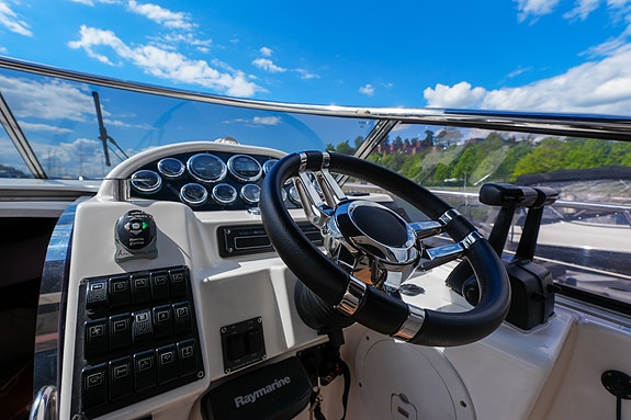 Godt kjøp! Bavaria 32 Sport med 2 x Volvo Penta KAD32. Kun 1050 timer 15 of 28