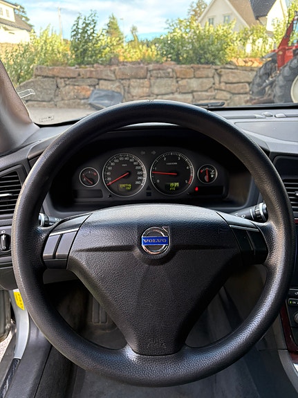 Volvo S60 8 of 14