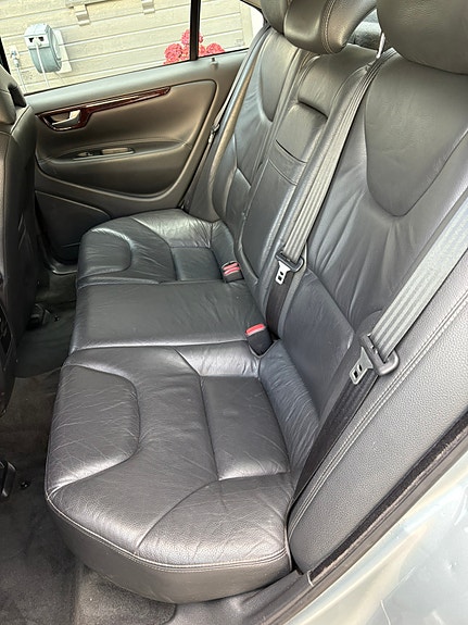 Volvo S60 13 of 14
