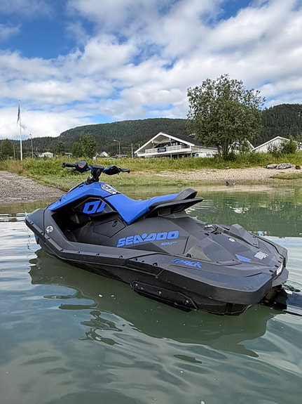SeaDoo spark trixx 6 of 9