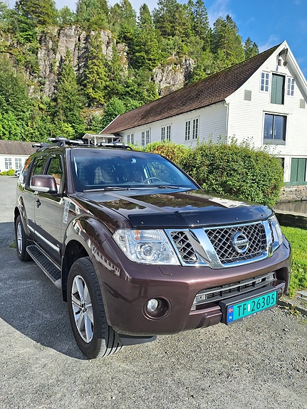 Nissan Pathfinder 4 of 30
