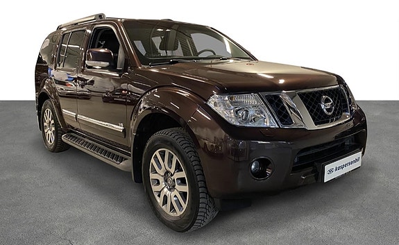 Nissan Pathfinder 22 of 30