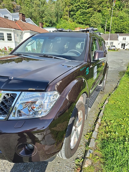 Nissan Pathfinder 5 of 30