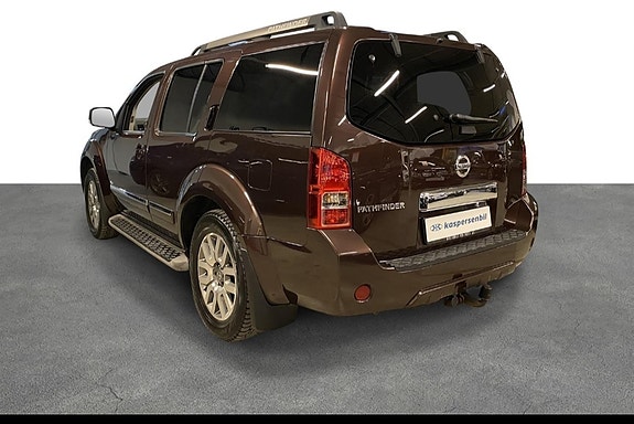 Nissan Pathfinder 23 of 30