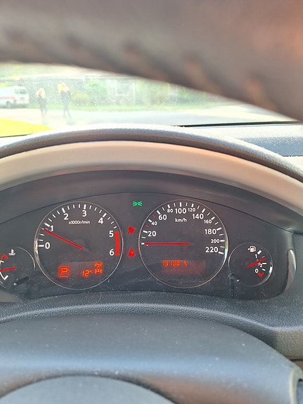 Nissan Pathfinder 11 of 30