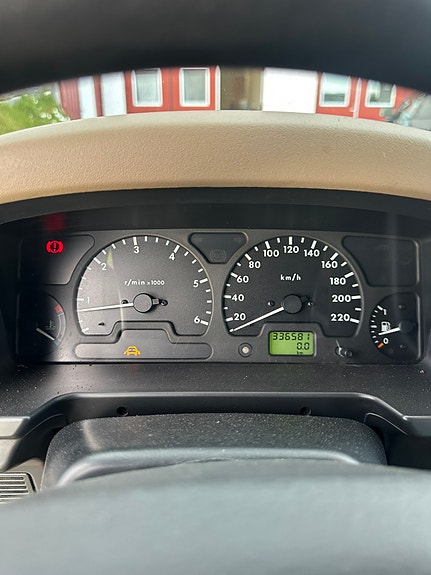 Land Rover Discovery 20 of 26