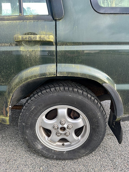 Land Rover Discovery 14 of 26