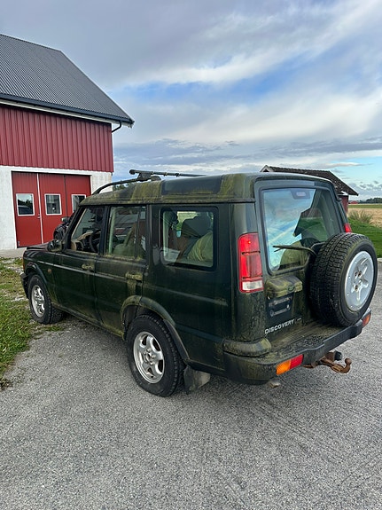 Land Rover Discovery 13 of 26