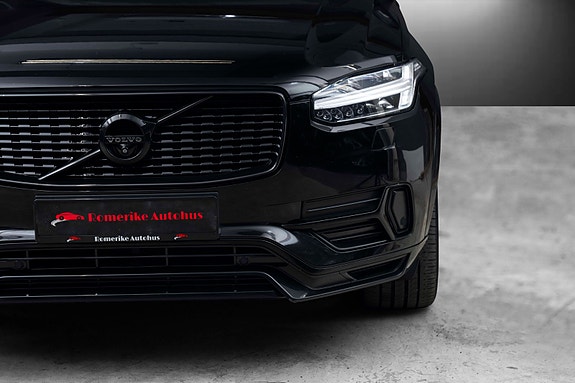 Volvo XC90 4 of 5