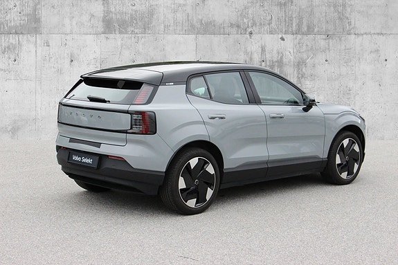 Volvo EX30 7 of 30