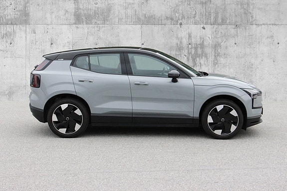 Volvo EX30 8 of 30