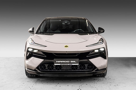 Lotus Eletre 3 of 5