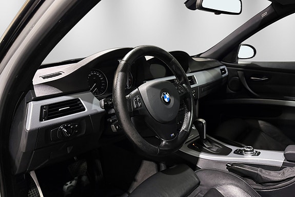 BMW 330xd 17 of 30