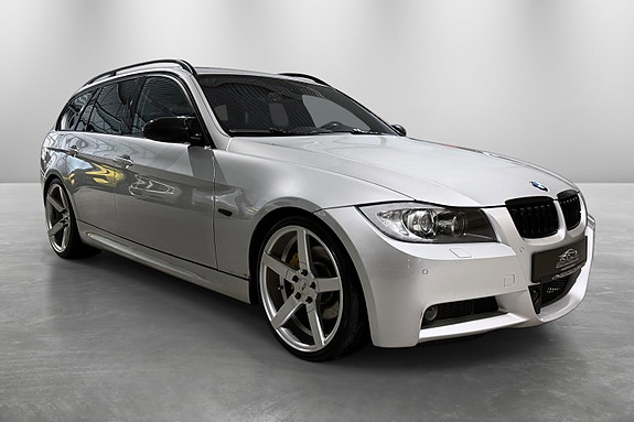 BMW 330xd 11 of 30