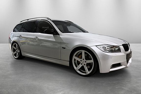 BMW 330xd 10 of 30