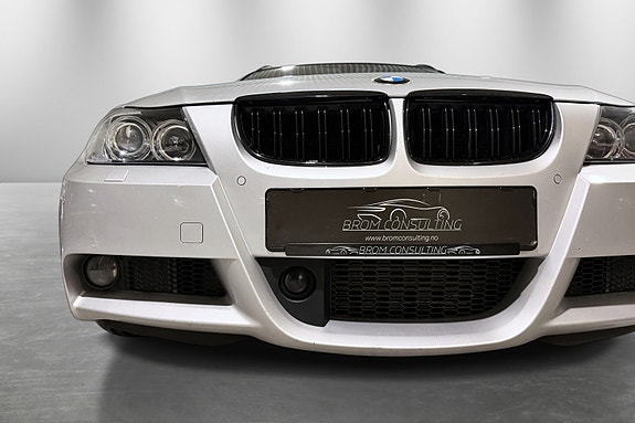 BMW 330xd 13 of 30
