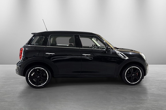 MINI Cooper SD 9 of 30