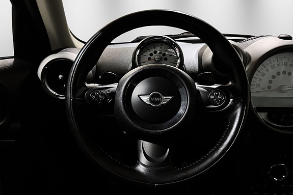MINI Cooper SD 30 of 30