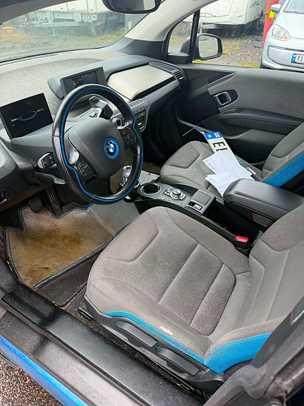 BMW i3 8 of 11
