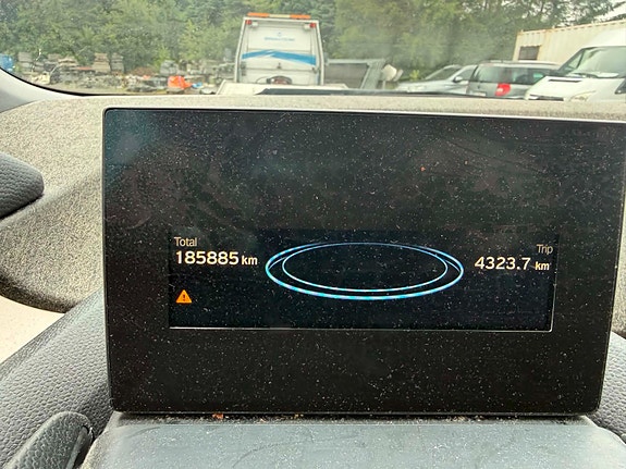 BMW i3 10 of 11