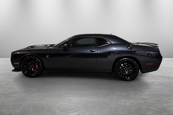 Dodge Challenger 3 of 30