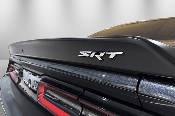 Dodge Challenger 9 of 30