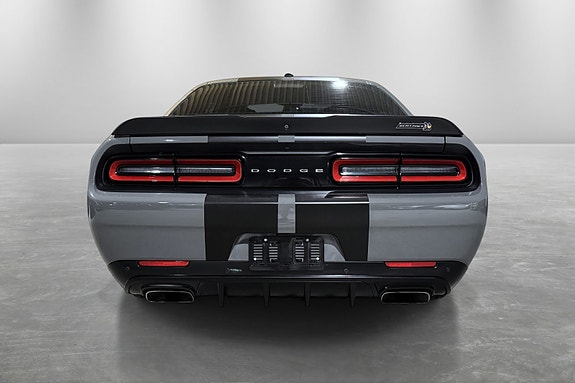 Dodge Challenger 6 of 30