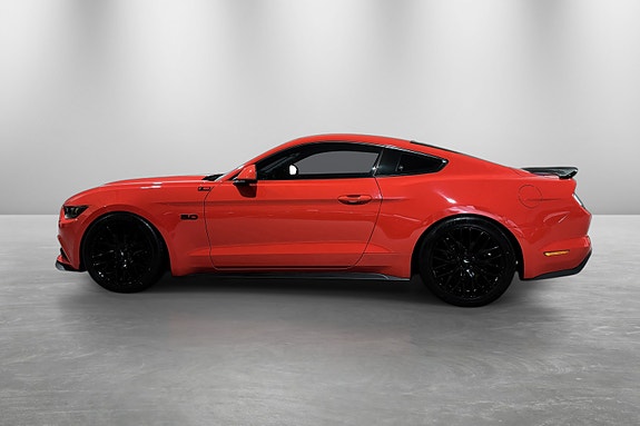 Ford Mustang 3 of 30