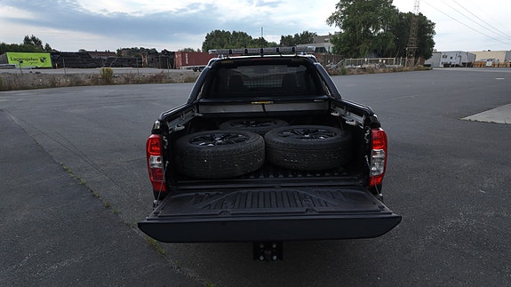 Nissan Navara 10 of 23