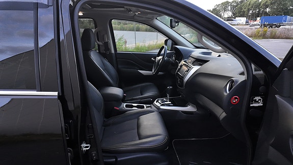 Nissan Navara 19 of 23