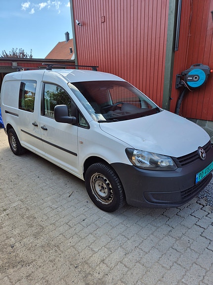 Volkswagen Caddy Maxi 3 of 5