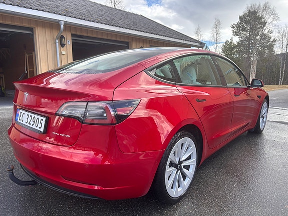 Tesla Model 3 6 of 12