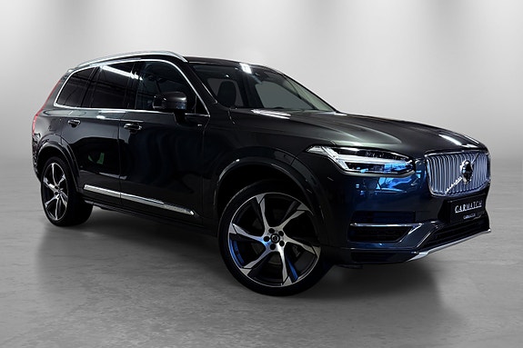 Volvo XC90 3 of 5