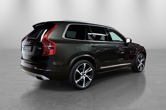 Volvo XC90 5 of 5